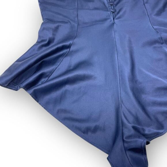 Victoria’s Secret Lace Keyhole Cutout Lingerie Romper One Piece Teddy Blue XS - Picture 8 of 12